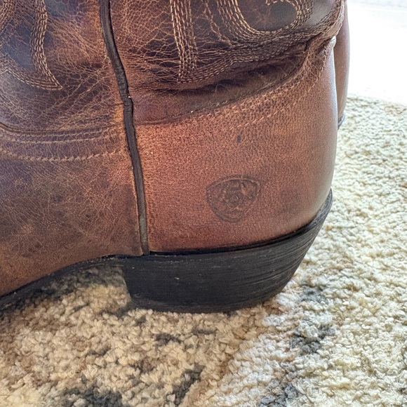 Ariat Brown Leather Cowboy Boots - Picture 5 of 11